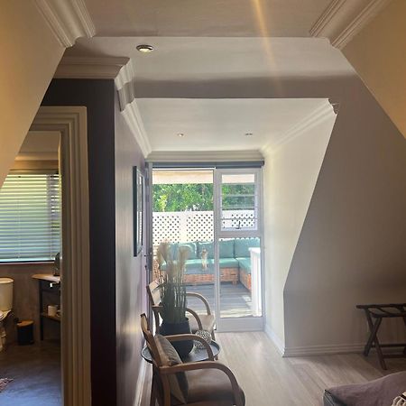 Yebo Boutique Guesthouse Somerset West Dış mekan fotoğraf