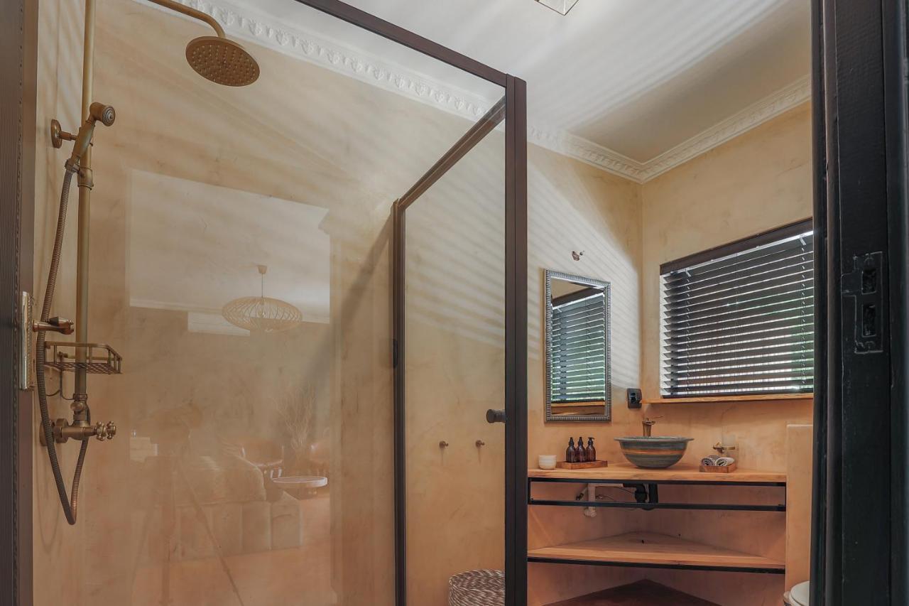 Yebo Boutique Guesthouse Somerset West Dış mekan fotoğraf
