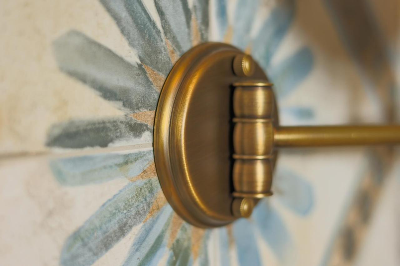 Yebo Boutique Guesthouse Somerset West Dış mekan fotoğraf