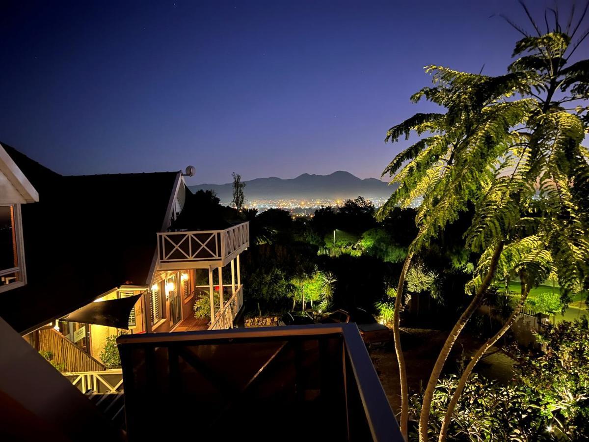 Yebo Boutique Guesthouse Somerset West Dış mekan fotoğraf